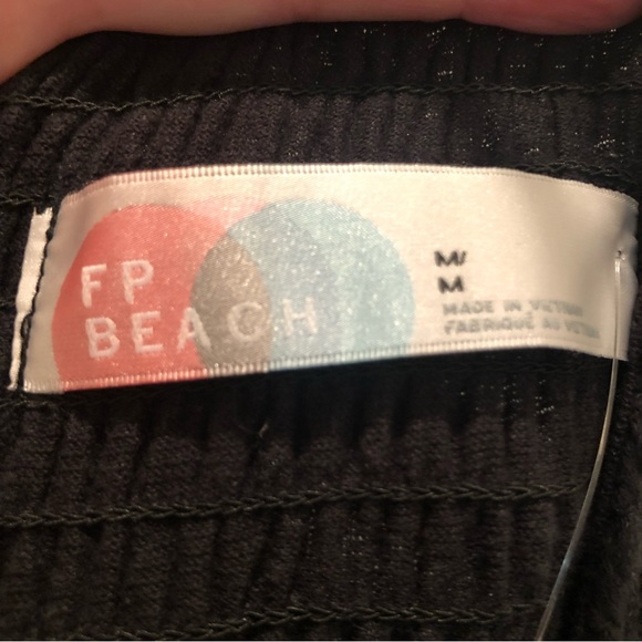 ⭐️SOLD⭐️ Free People Beach maxi dress w/slit - Picture 5 of 8